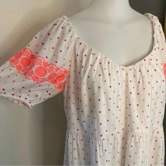 Loft Dot Embroidered Pink & White Puff Sleeve Mini Tiered Swing Dress Size Med - Picture 2 of 9